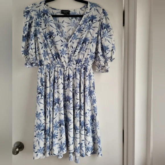 asos blue and white floral dress African Print Maxi Sun Dress - Blue Frehyia LARGE
